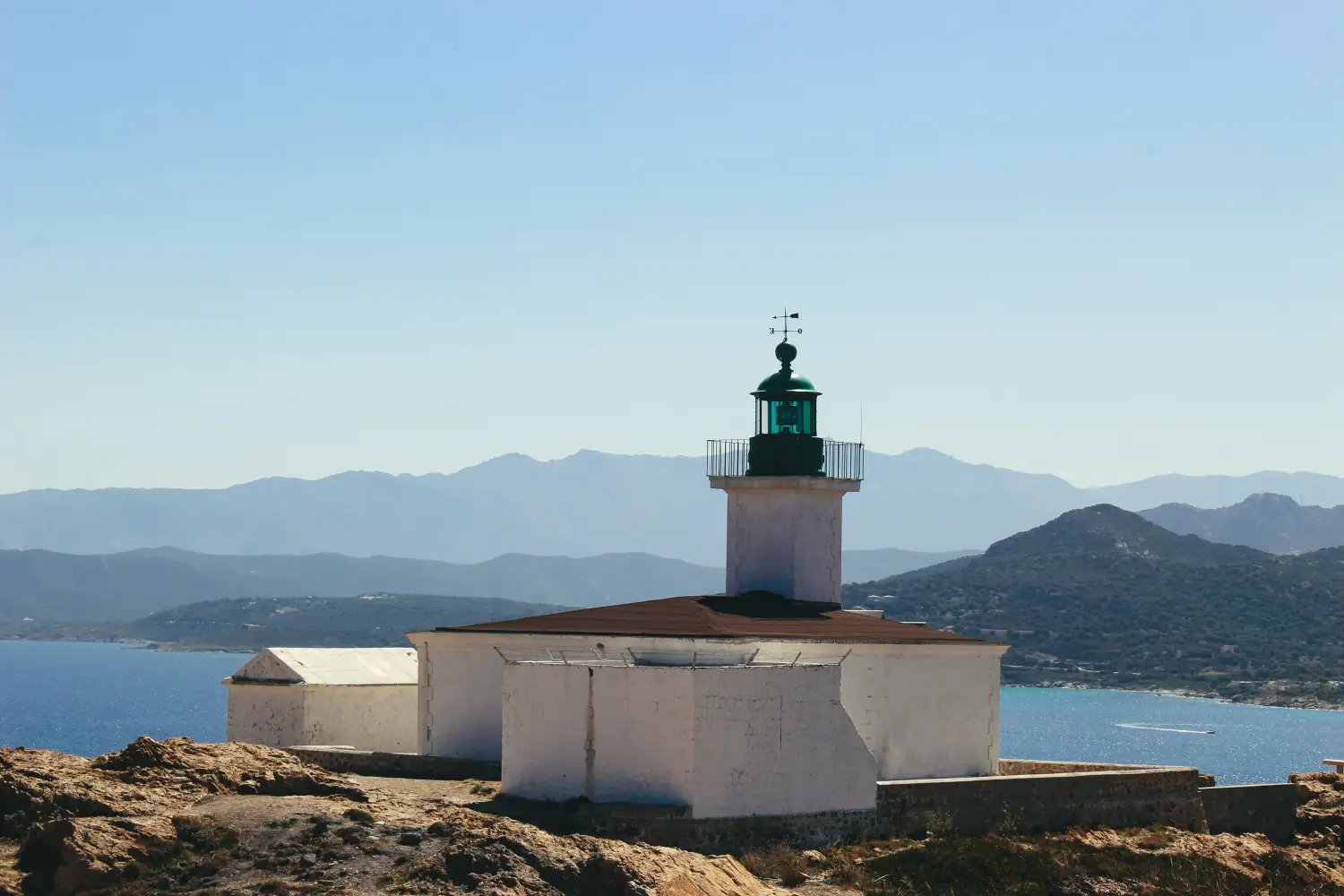 Ferry A Ile Rousse image